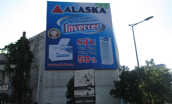 Bảng hiệu Alaska Phú Nhuận